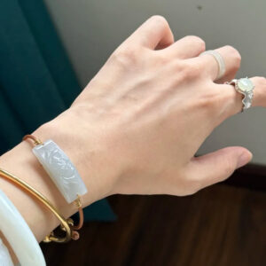 Lotus jade bracelet