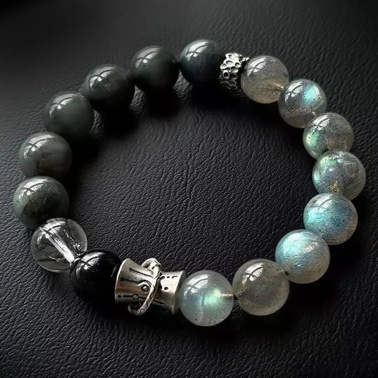 -Blue-Flash-Labradorite-Black-Rutile-Quartz