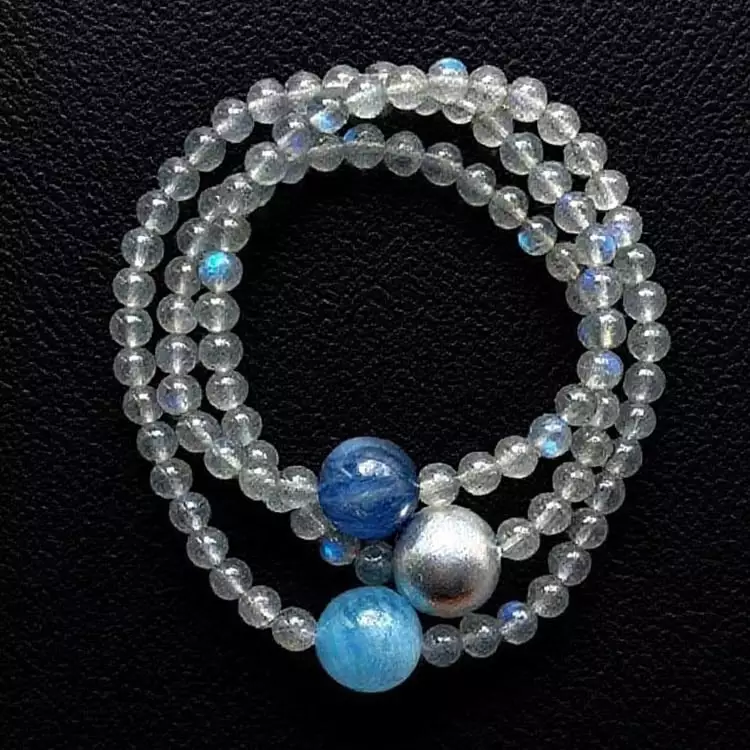 Aquamarine
