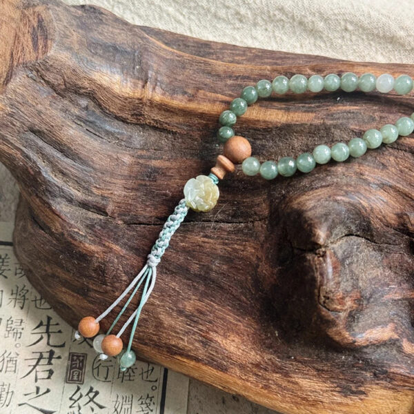 Sandalwood-Jade-Prayer-Beads-Rosary