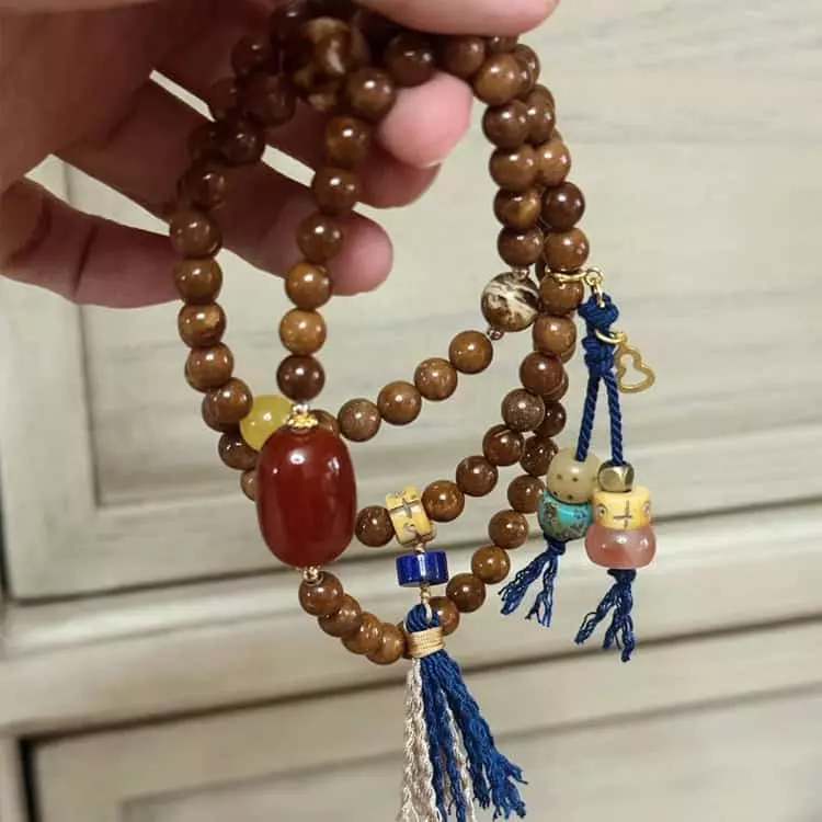 Cook Island Red Coral Amber Honey Amber Lapis Lazuli Gold Plated Silver Mala Bracelet