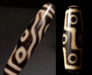 Tibetan dzi bead